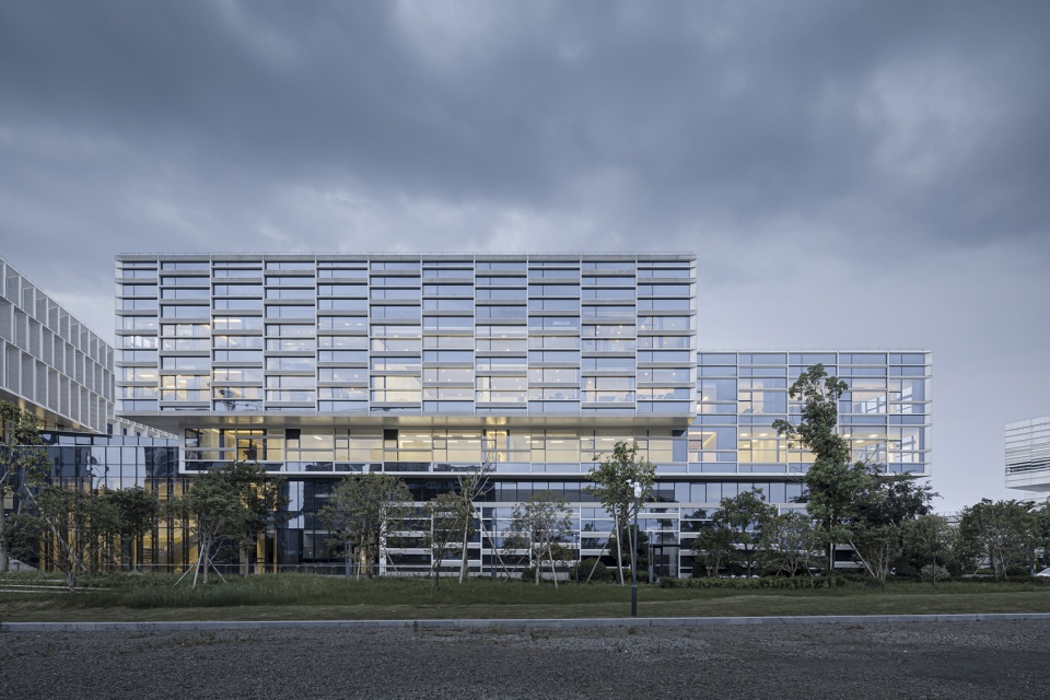 jinhua light cultural plaza china by ddb architects shanghai zhejiang province institute of architectural design and research