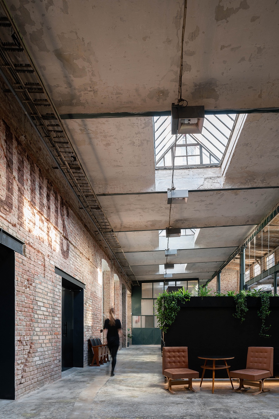 kabelovna studios by b 2 architecture