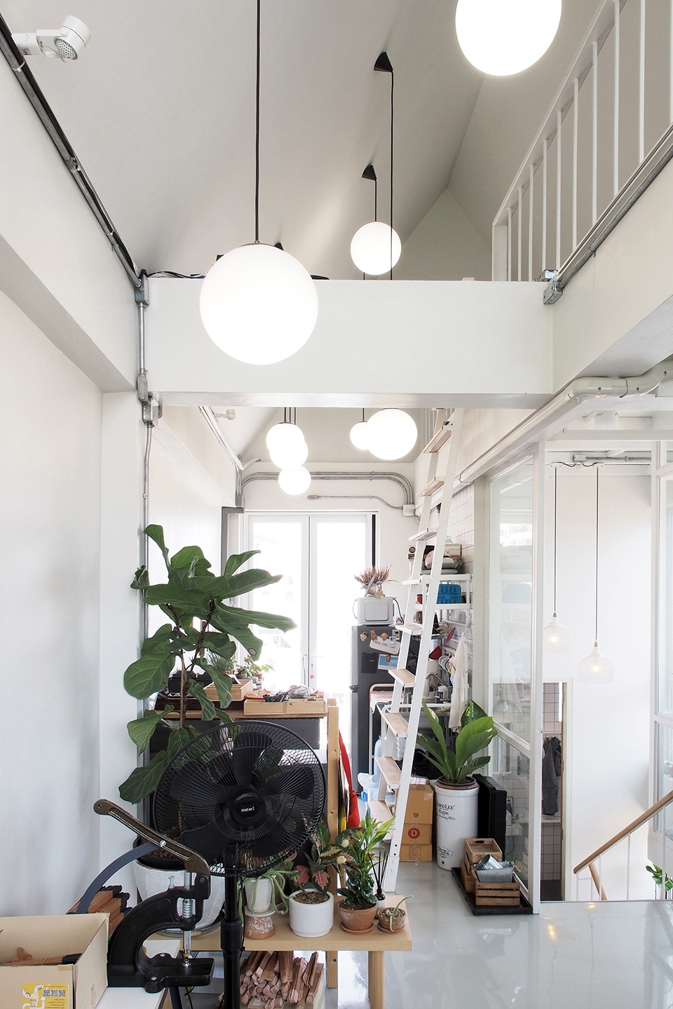 ta tha ta studio by aswa
