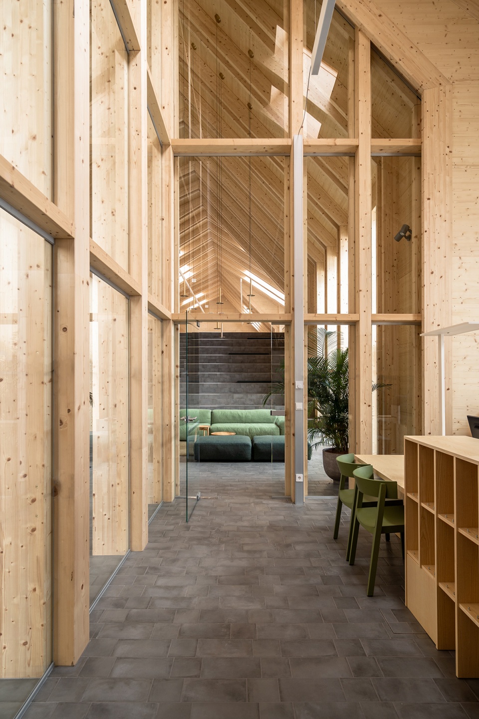 community center grosweikersdorf by smartvoll architects
