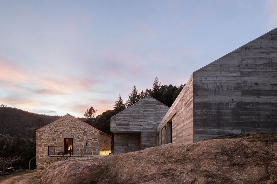 House NaMora by Filipe Pina David Bilo