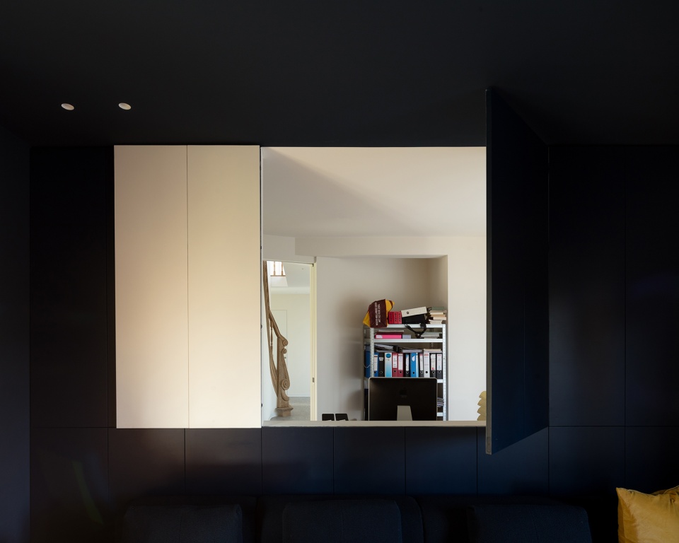 house and veterinary practice vd b by graux baeyens architecten
