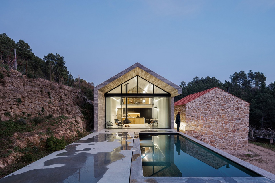 House NaMora by Filipe Pina David Bilo