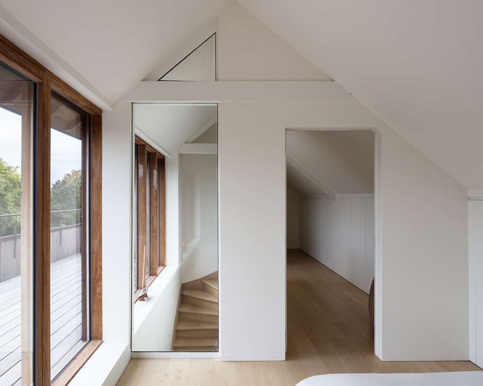 house and veterinary practice vd b by graux baeyens architecten