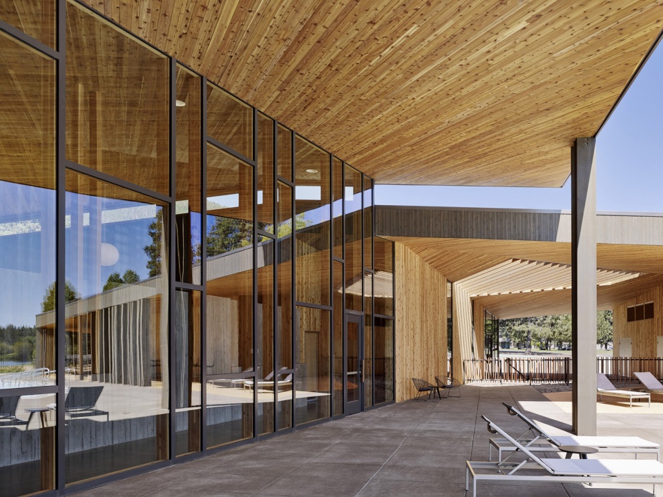 lakeside at black butte ranch by hacker