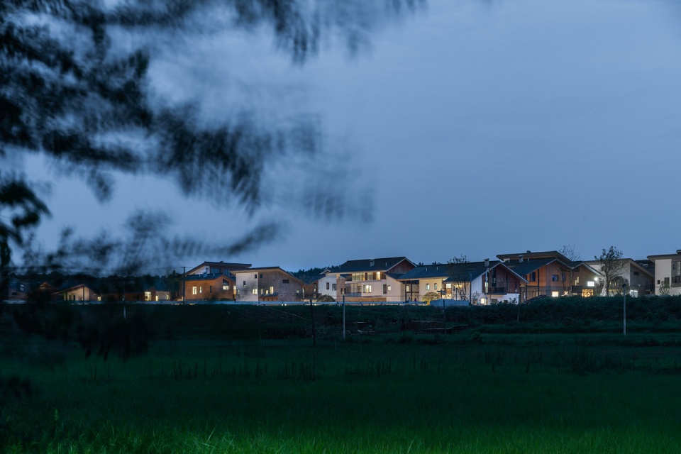 mi luo cityduan wu communityvillager relocating project by zaozuo architecture studio