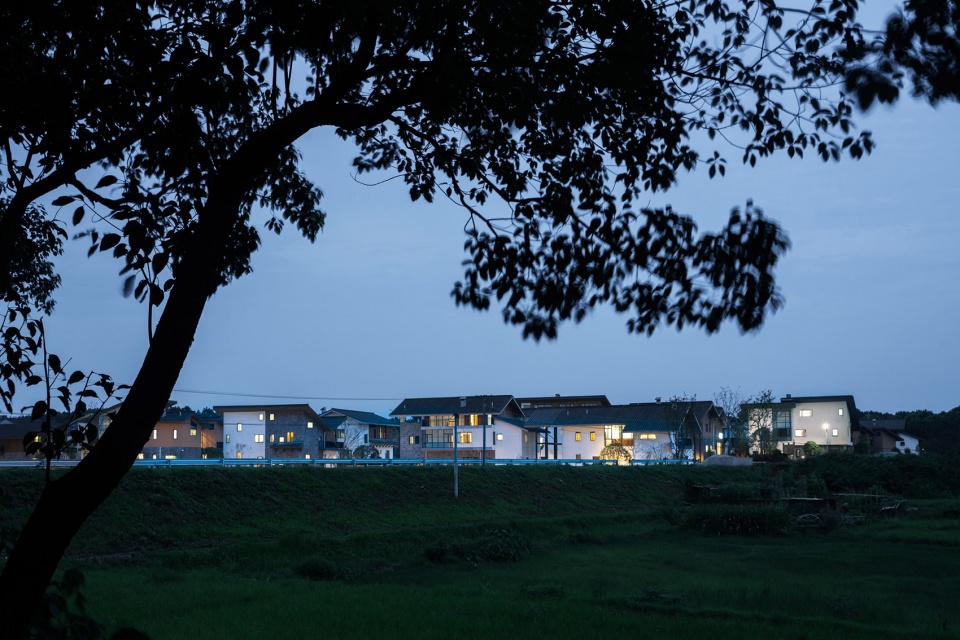 mi luo cityduan wu communityvillager relocating project by zaozuo architecture studio