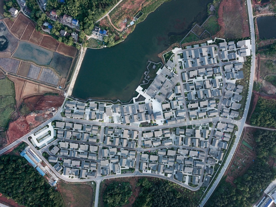 mi luo cityduan wu communityvillager relocating project by zaozuo architecture studio