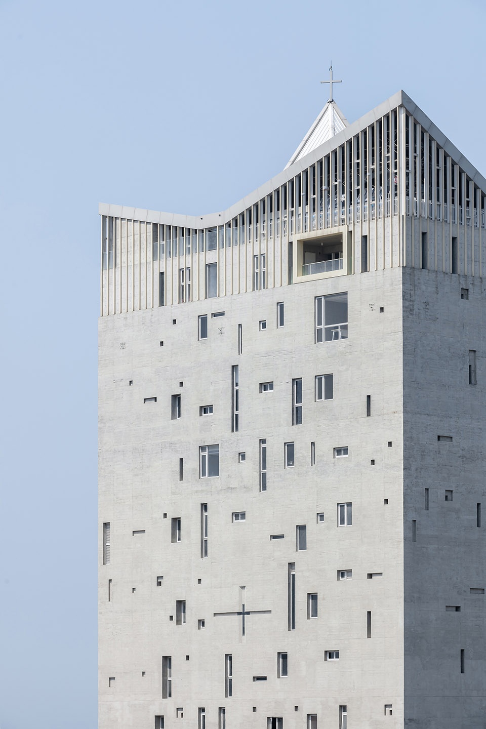 A Church Within A Fortress Behet Bondzio Lin Architekten