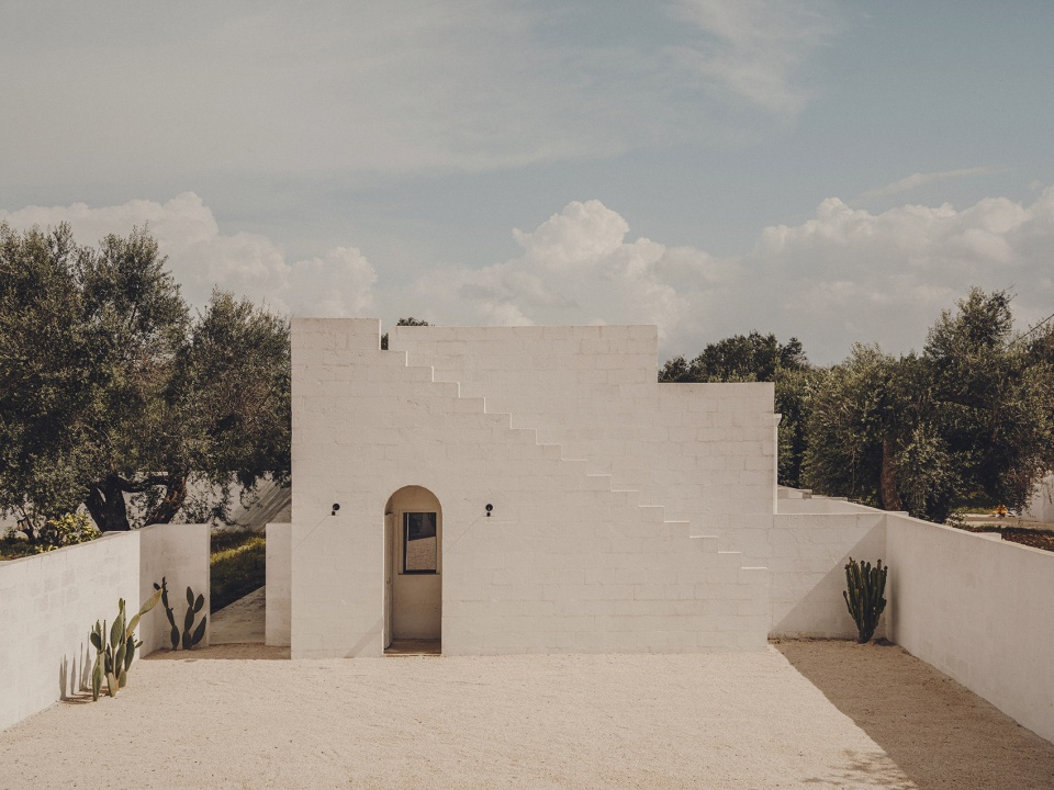 Borgo Gallana Studio Andrew Trotter