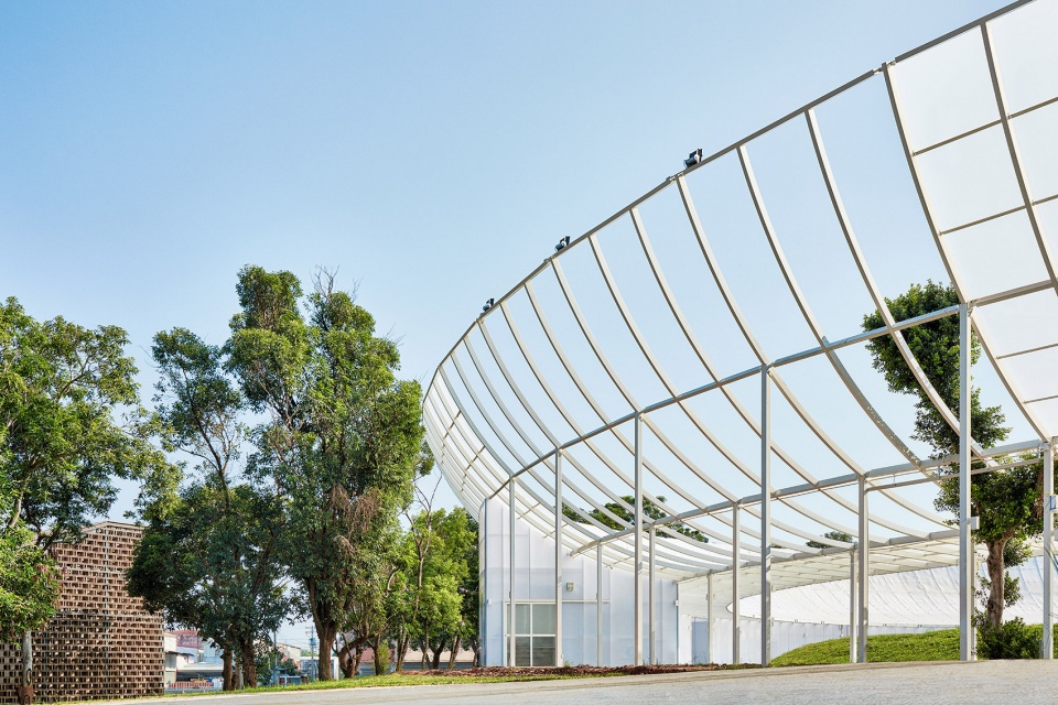 Ripple Greenhouse fieldvo