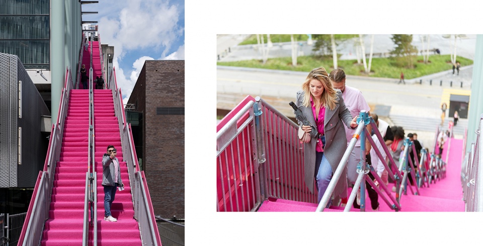 the podium opens allowing the public to visit the roof of het nieuwe instituut