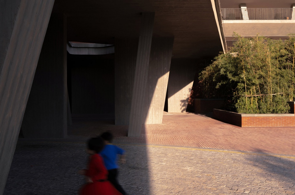longyan workers cultural palace china by hhdesign