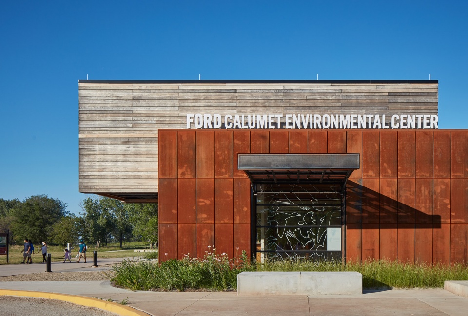 the ford calumet environmental center by valerio dewalt train