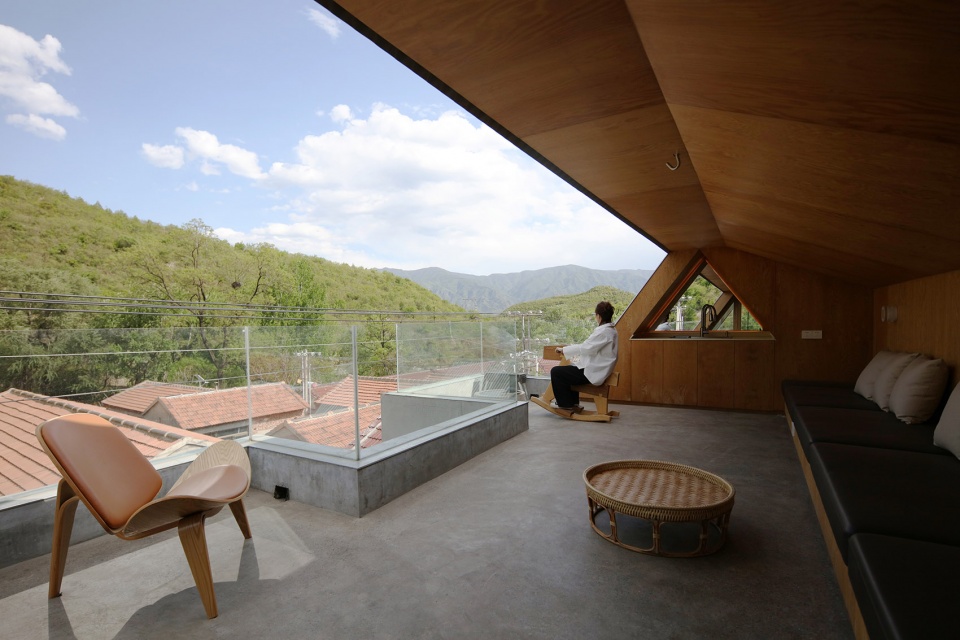 House of Mountain Birds Chaoffice