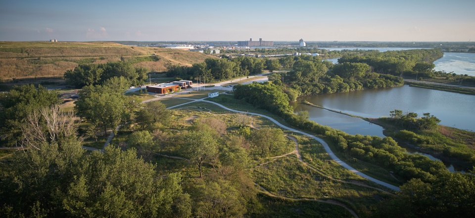the ford calumet environmental center by valerio dewalt train