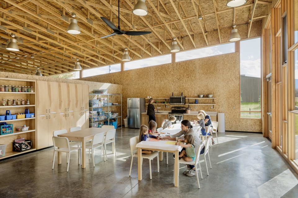 lakeside at black butte ranch by hacker
