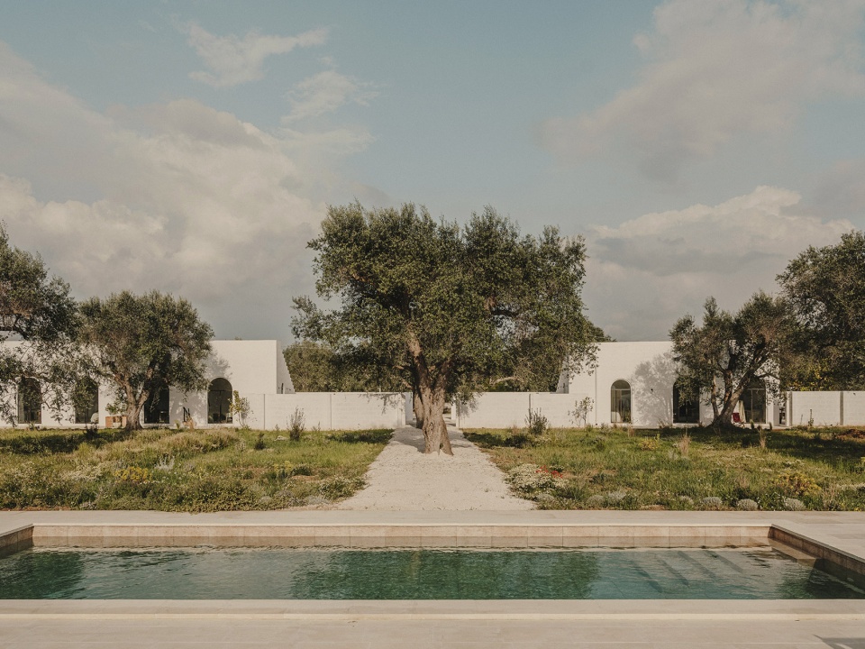 Borgo Gallana Studio Andrew Trotter