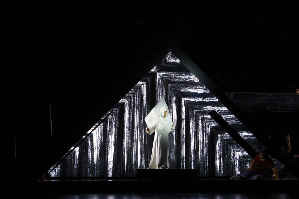 Scenography for Turandot in Geneva teamLab