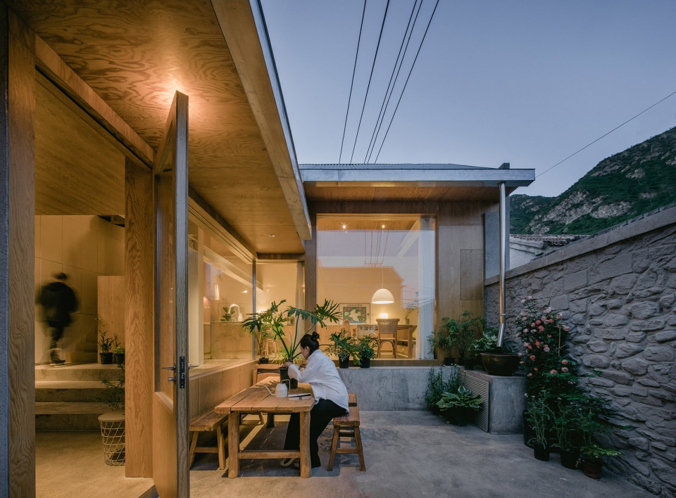 House of Mountain Birds Chaoffice