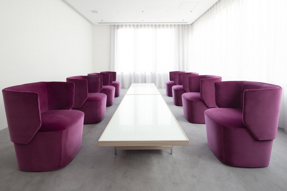oike clinic ladies plaza kyoto by koyori architects