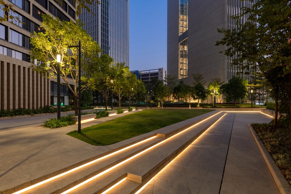 hony tower landscape design by aspect studios