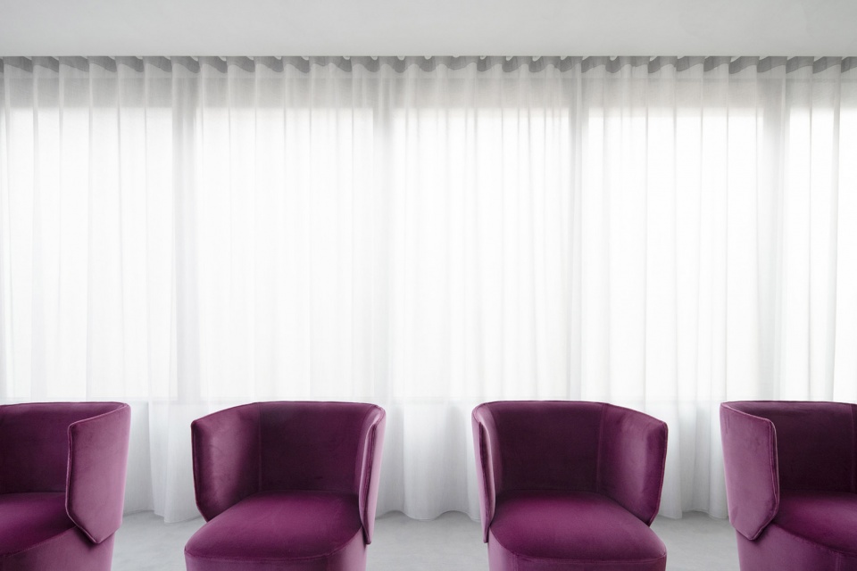 oike clinic ladies plaza kyoto by koyori architects