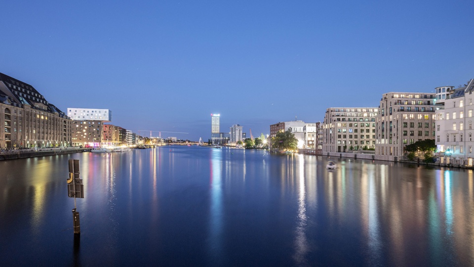 cuvry campus neuer spreespeicher berlin by tchoban voss architekten