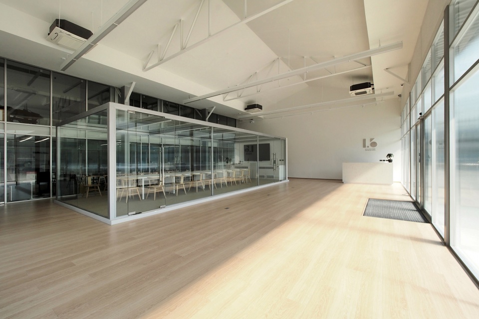 6 office bangkok by aswa