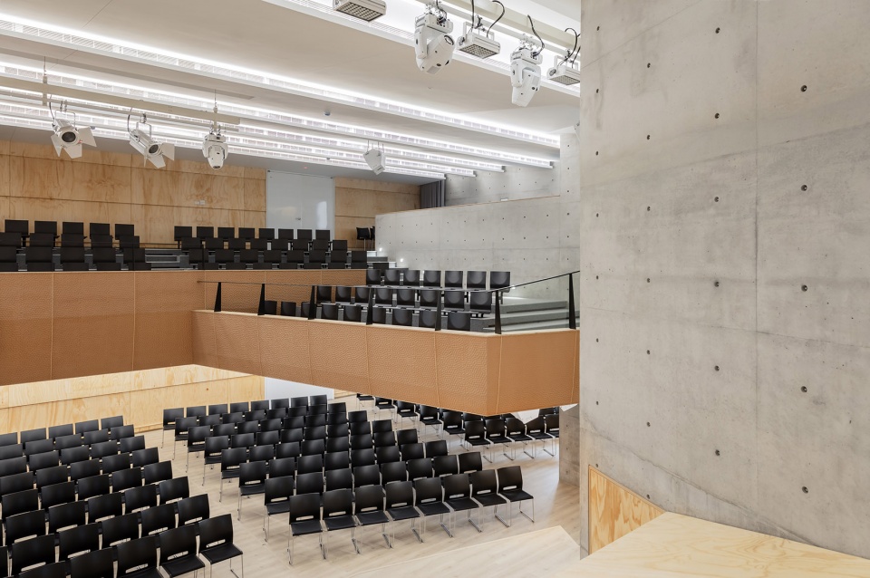 A Church Within A Fortress Behet Bondzio Lin Architekten