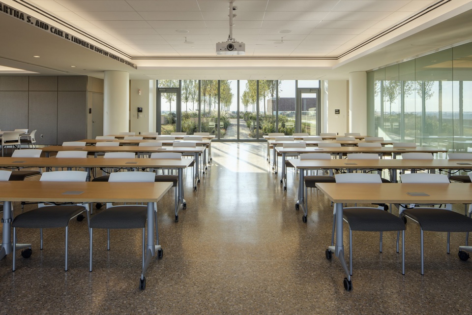 The Christ Hospital Joint and Spine Center SOM