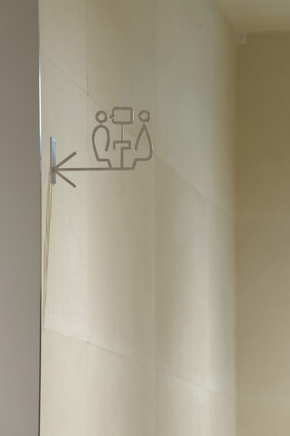 oike clinic ladies plaza kyoto by koyori architects