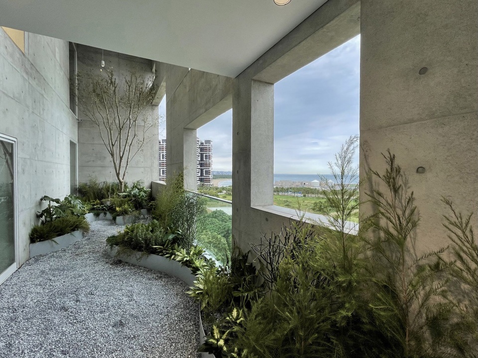 A Church Within A Fortress Behet Bondzio Lin Architekten
