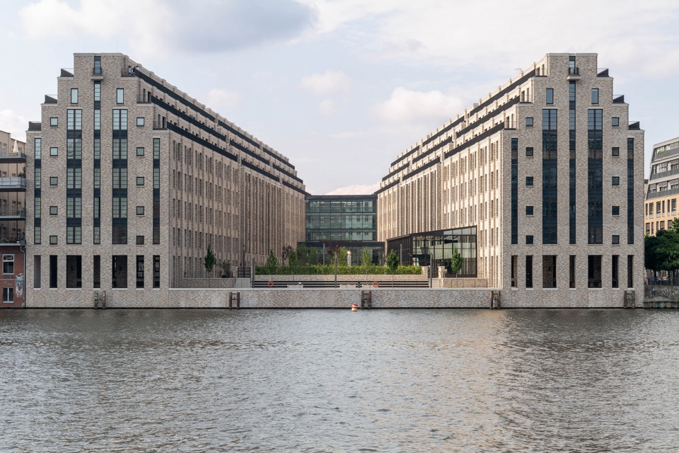 cuvry campus neuer spreespeicher berlin by tchoban voss architekten