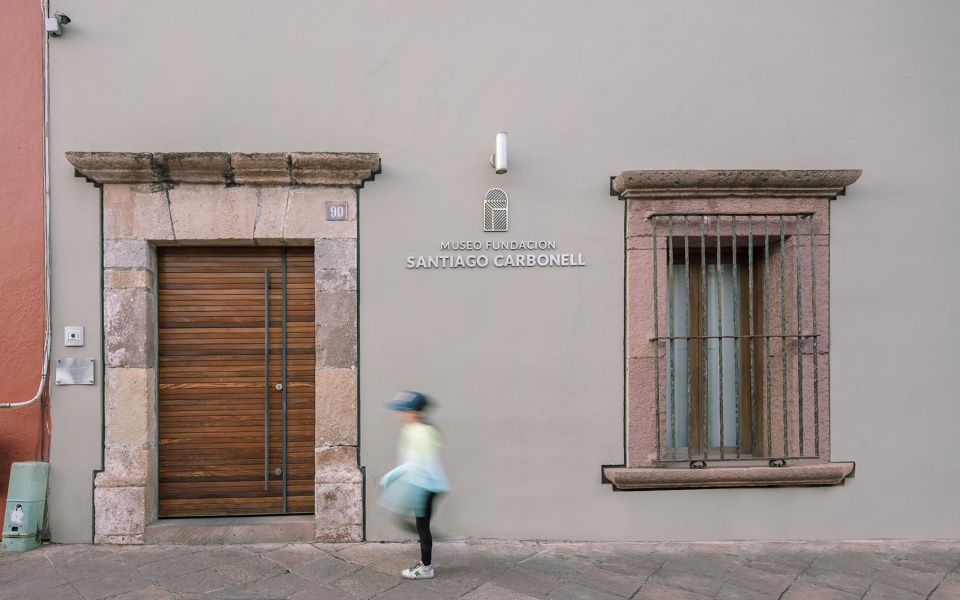 santiago carbonell foundation museum by miguel concha arquitectura