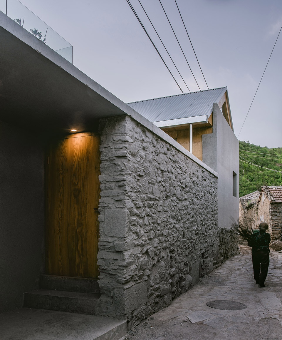House of Mountain Birds Chaoffice