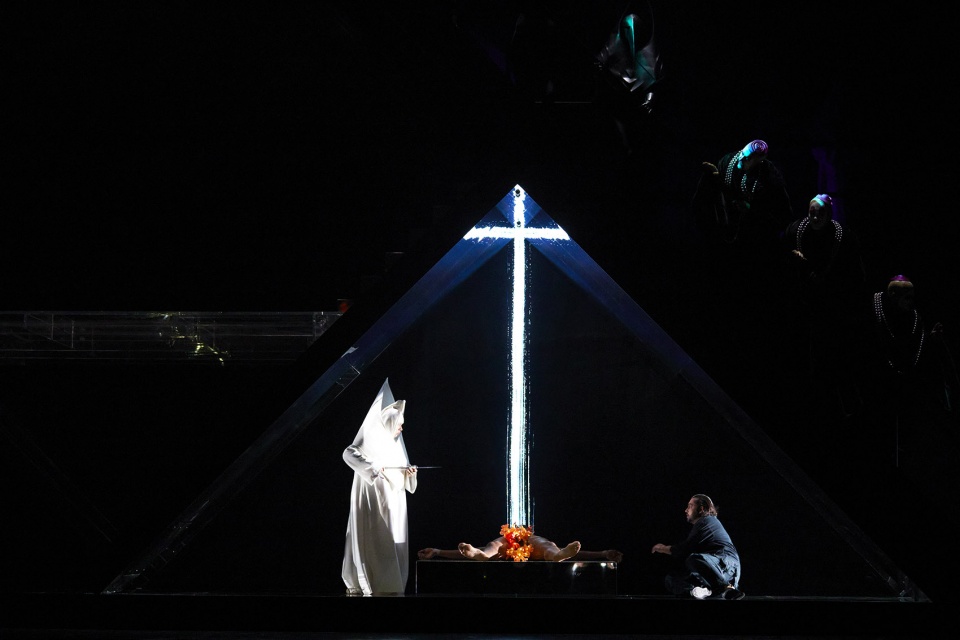 Scenography for Turandot in Geneva teamLab