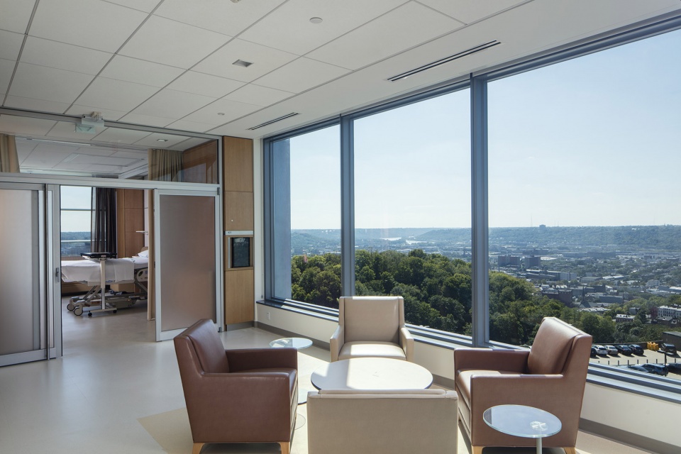 The Christ Hospital Joint and Spine Center SOM