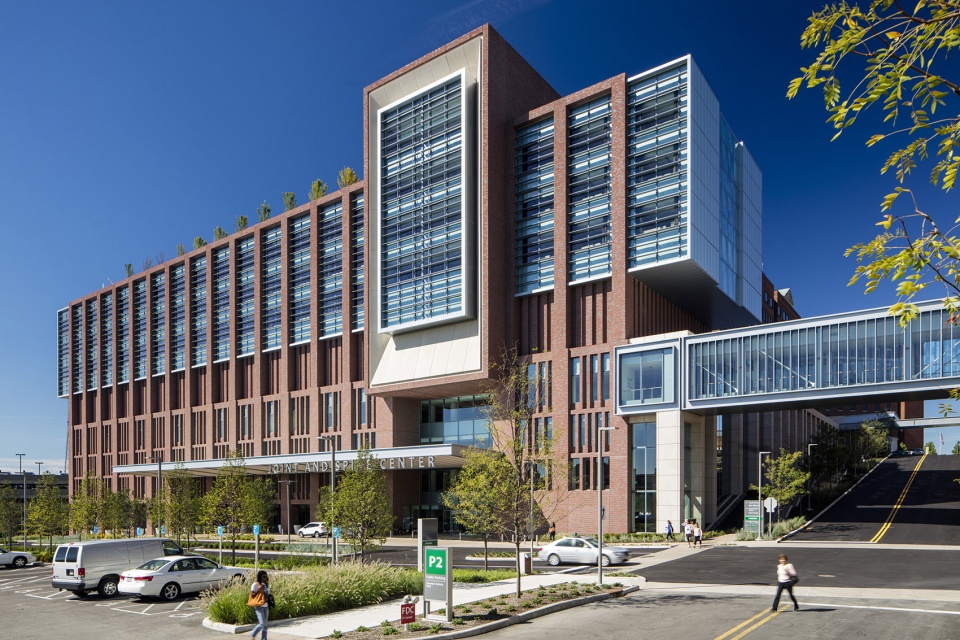 The Christ Hospital Joint and Spine Center SOM