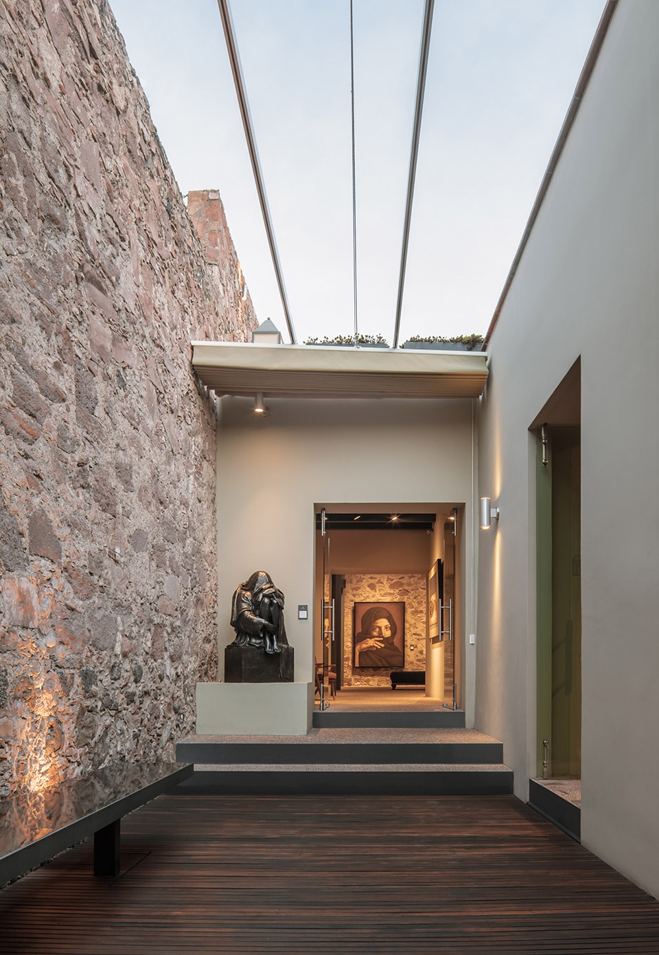 santiago carbonell foundation museum by miguel concha arquitectura