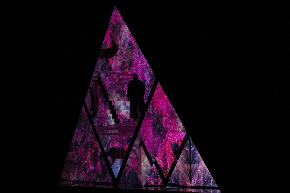 Scenography for Turandot in Geneva teamLab