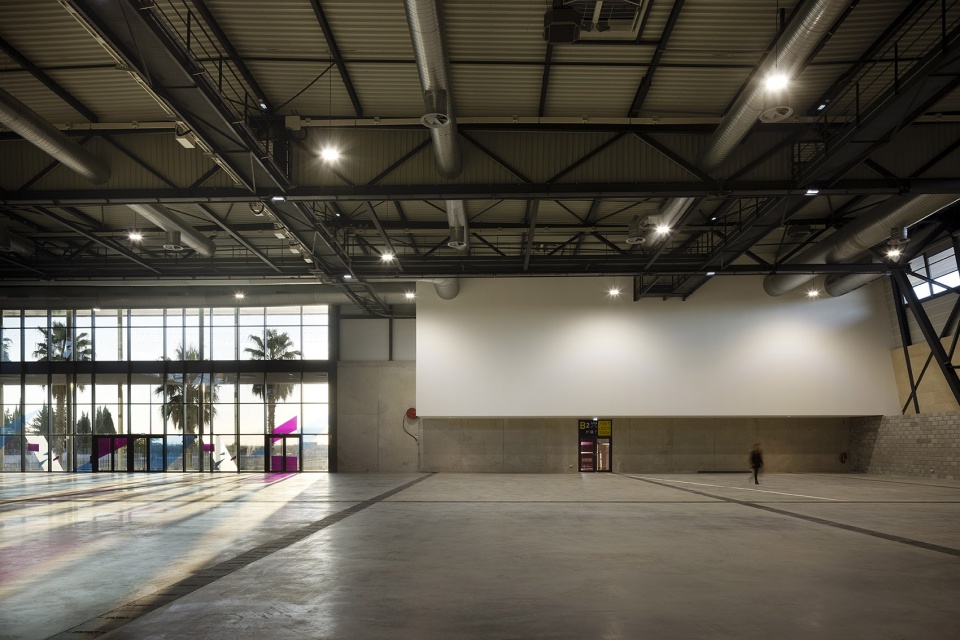 montpellier exhibition center extension of hall b2 by a architecture