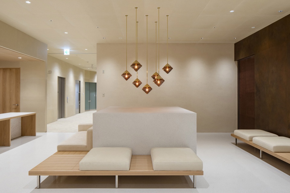 oike clinic ladies plaza kyoto by koyori architects
