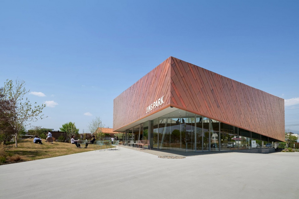 JINS PARK Maebashi by Yuko Nagayama and Associates