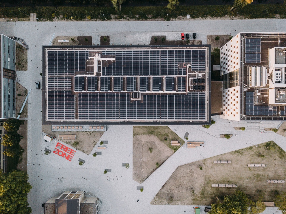 unstudio completes echo at tu delft