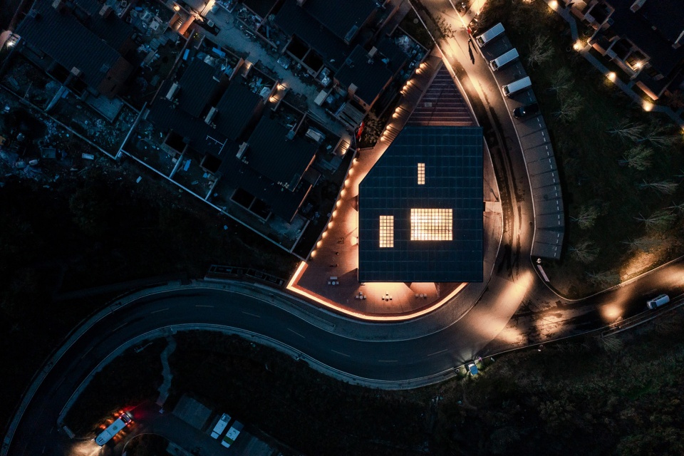 Art Center of Aranya Jinshanling by Atelier Archmixing