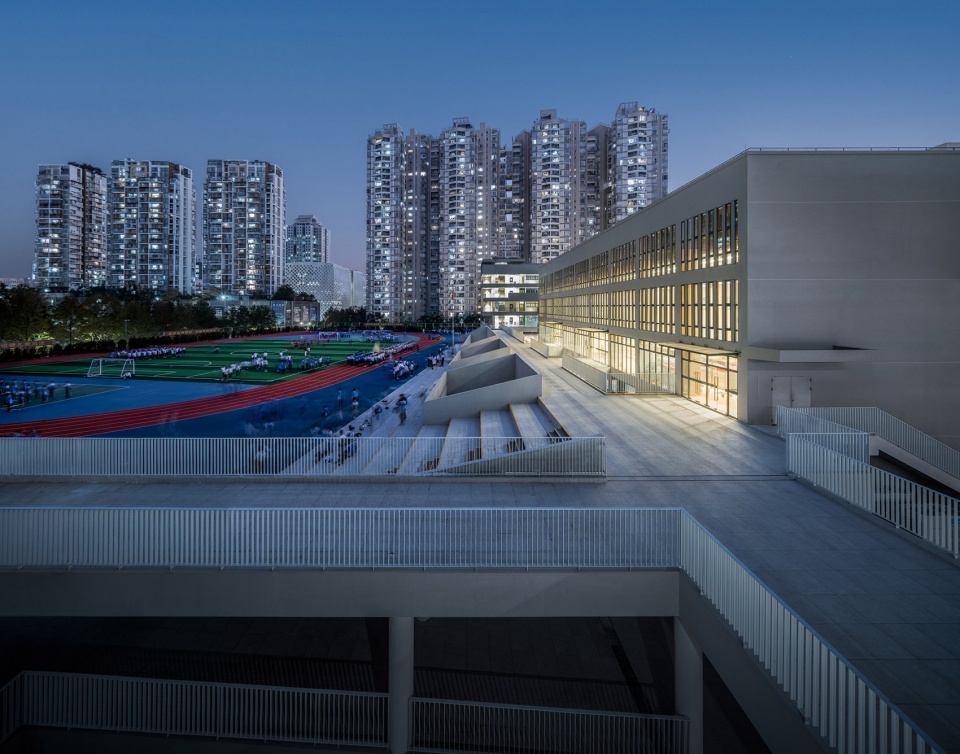 Reconstruction and extension project of Qilin Middle School Shenzhen by Yuanism Architects SUIADR