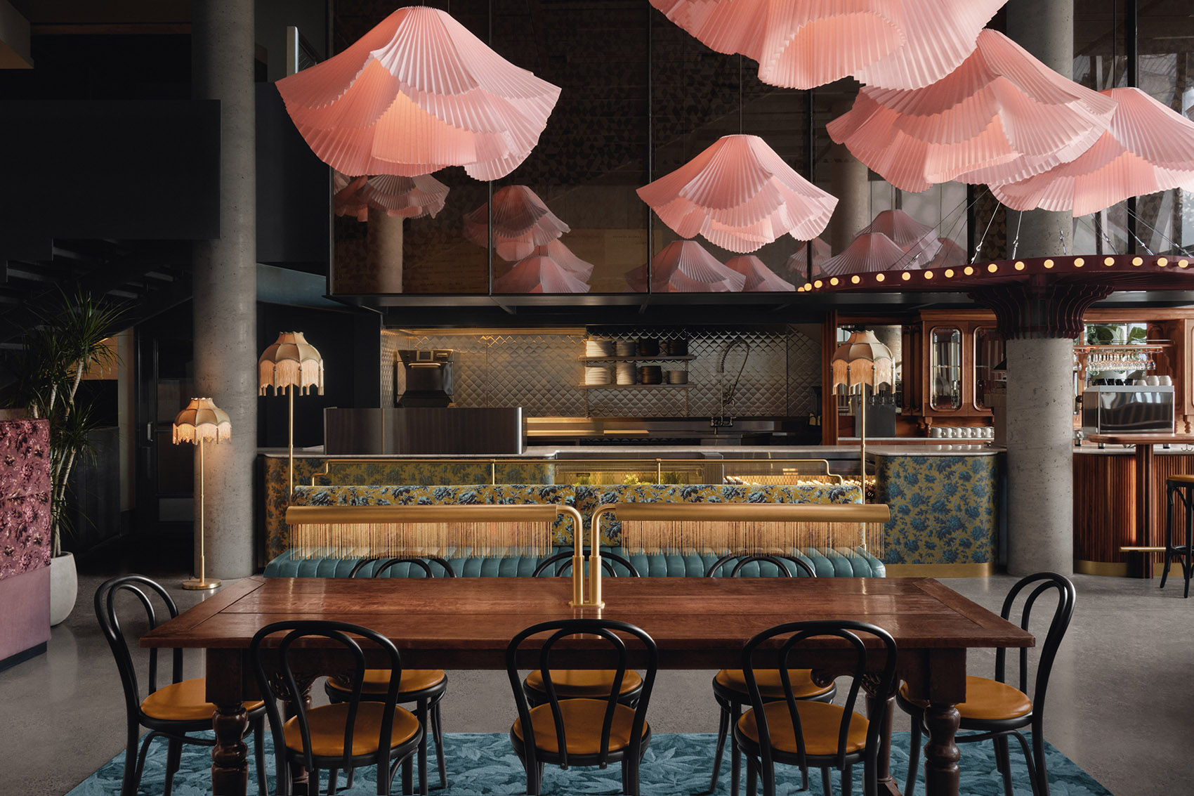 Cafe Constance by Atelier Zébulon Perron - 谷德设计网