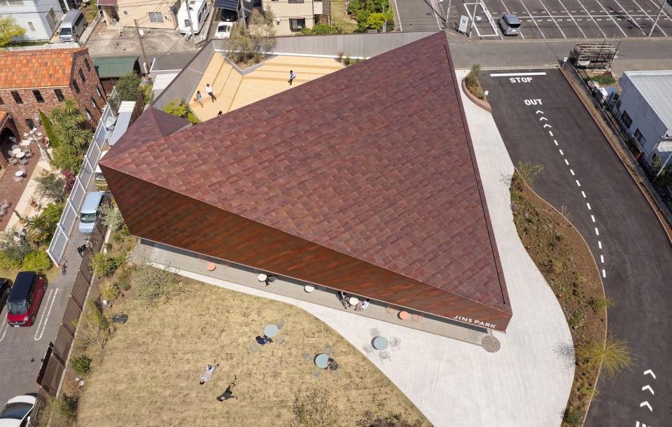 JINS PARK Maebashi by Yuko Nagayama and Associates