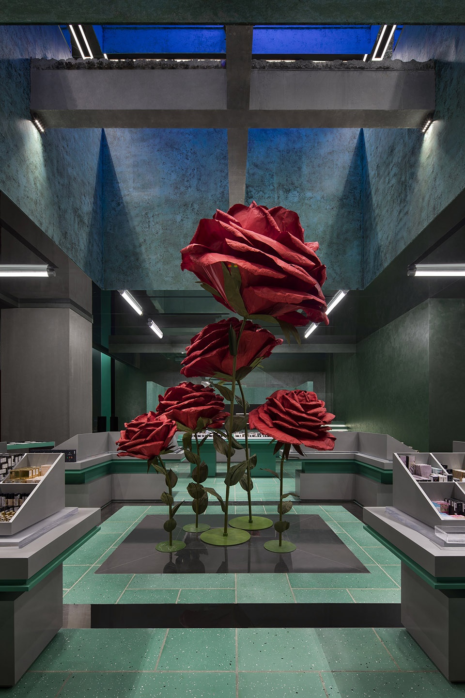 Haydon Xi an China by SALONE DEL SALON